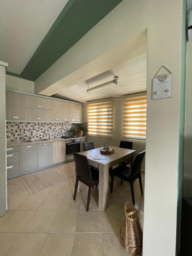 Ola Apartament 2 Sarandë Exterior foto